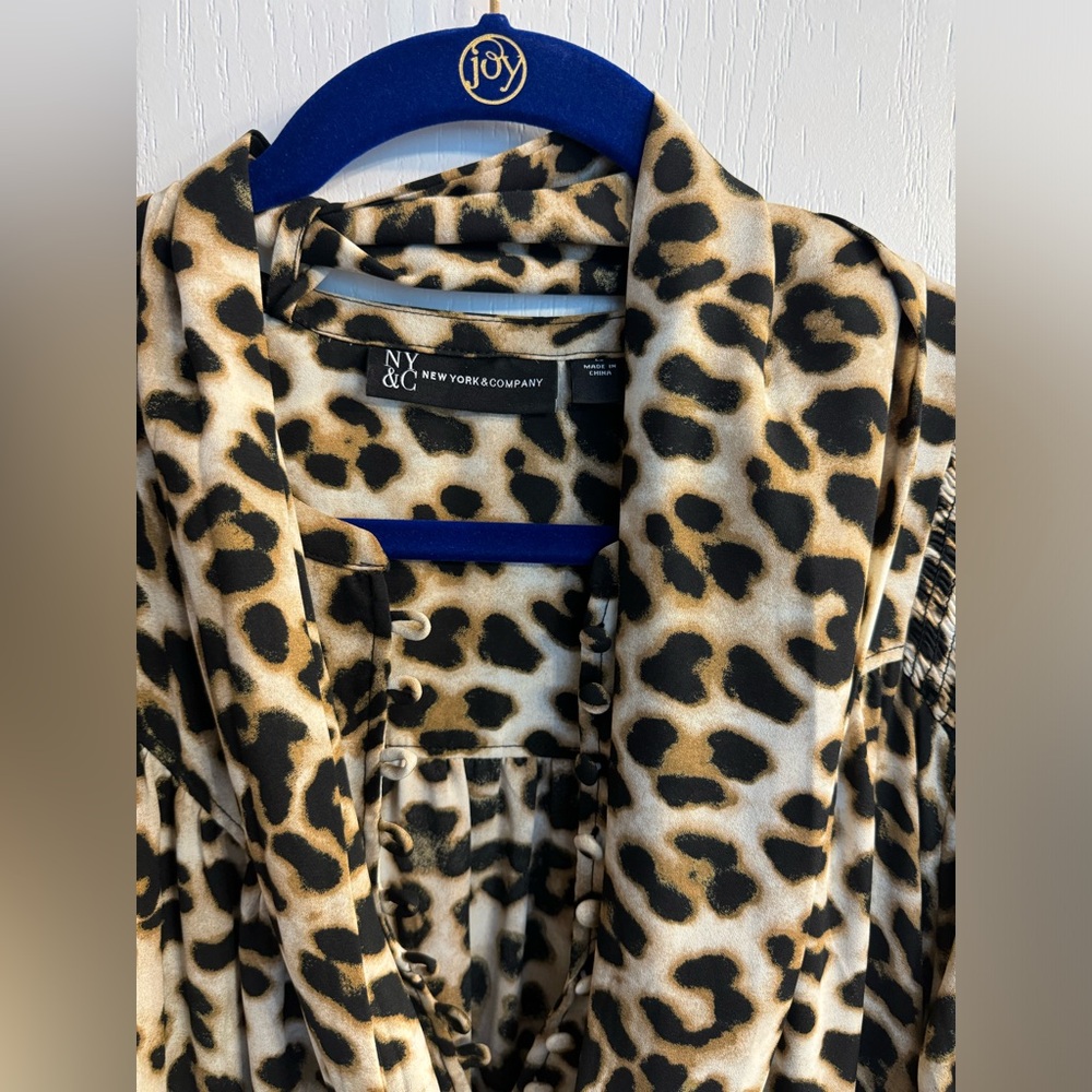 Leopard Maxi Dress - Picture 6 of 9